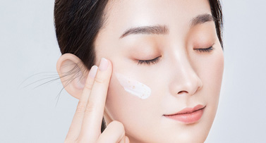 久奈美 当本草智慧遇见现代科技，解锁肌肤抗衰新答案